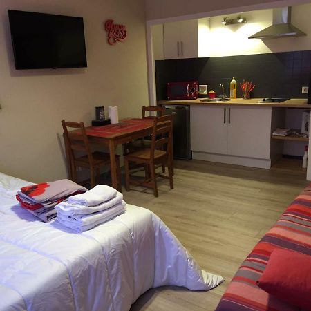 Appartements Boulevard Des Pyrenees Pau Exteriör bild